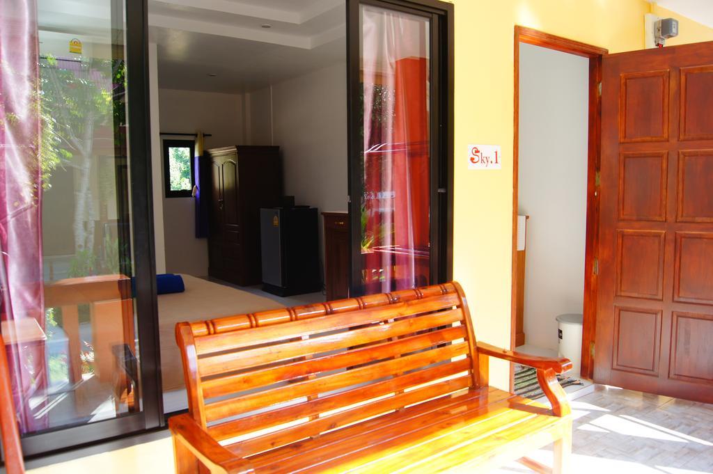 Lanta Sky House Hotel Koh Lanta Exterior photo